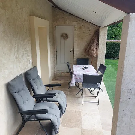 Venkovský dům Cabanon Provencal En Pierre Riez