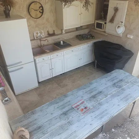 Cabanon Provencal En Pierre Venkovský dům